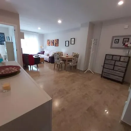 Апартаменти La Portena, 200 Ms De Playa Victoria *